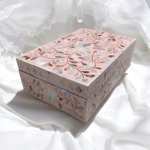 mother-of-pearl-inlay-floral-box-soft-pastel-pink (2)